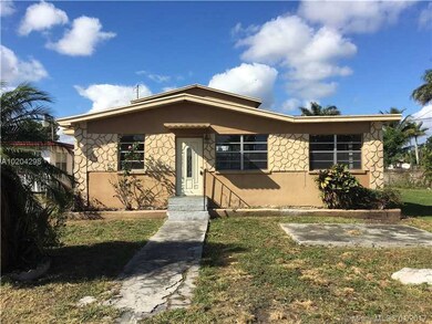 688 SW 9th St, Belle Glade, FL 33430 - photo 2
