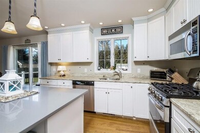 81 Victoria St, Centerville, MA 02632 - photo 5