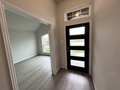 236 Eagleville Dr, Alvin, TX 77511 - photo 2