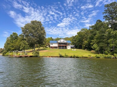MAJESTIC LAKESIDE