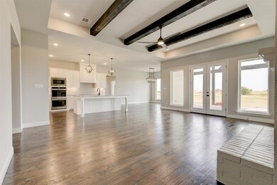 605 El Gato Dr, Godley, TX 76044 - photo 4