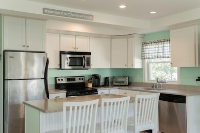 8 Oceanside Avenue, #3