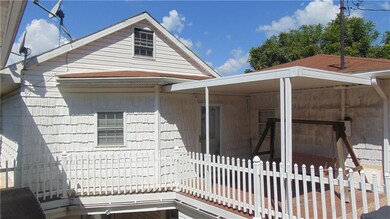 221 N 5th
