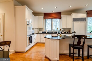 737 Canterbury Ln unit 54, Villanova, PA 19085 - photo 7