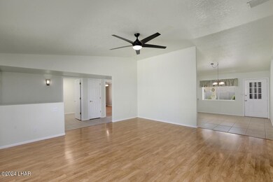 2680 Southwind Ave-12