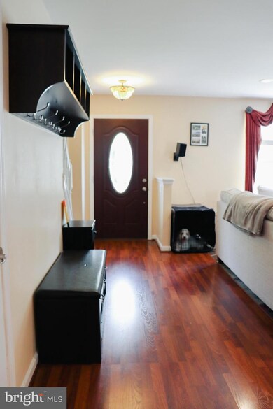 402 Kokomo Ct, Laurel, MD 20724 - photo 2