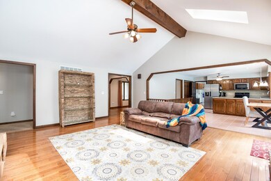 22 Blossom Lake Ln, Maryville, IL 62062 - photo 7