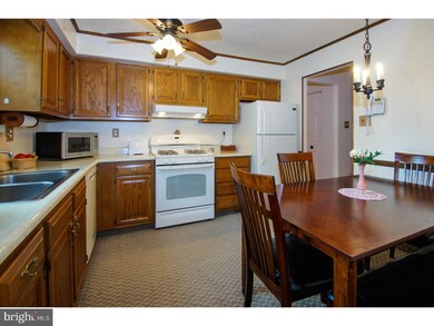 4005 Merrybells Ave, Reading, PA 19605 - photo 7