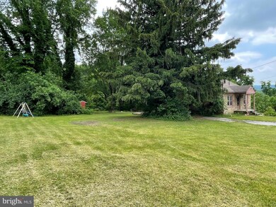 3981 N Sherman Street Extension, Mount Wolf, PA 17347 - photo 3