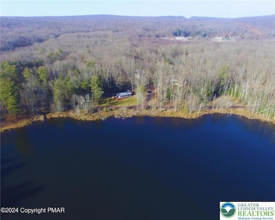 1261 Woodhaven Dr, Hickory Hills, PA 18661 - photo 2