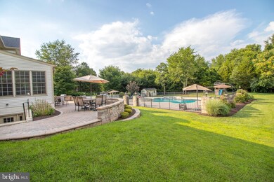 5712 Yewing Way, Gainesville, VA 20155 - photo 7