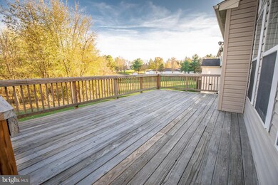 222 Maddex Dr, Shepherdstown, WV 25443 - photo 4