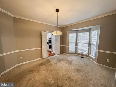 43227 Chase St, Chantilly, VA 20152 - photo 7