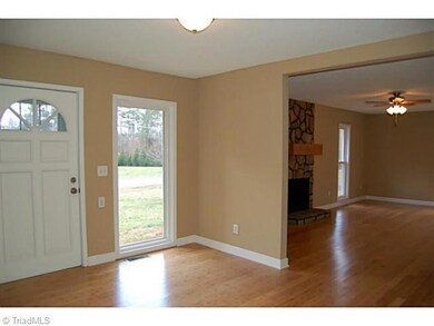 1438 Gopher Woods Rd, Asheboro, NC 27205 - photo 2