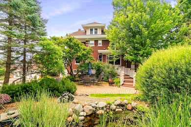 2328 E 3rd St, Duluth, MN 55812 - photo 5