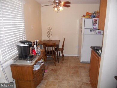 250 Tanglewood Ln unit G4, King of Prussia, PA 19406 - photo 4