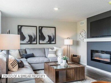 605 Prairie View Dr, West Branch, IA 52358 - photo 2