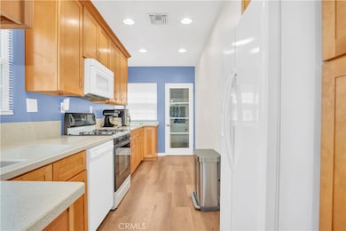 1343 N Whitnall Hwy, Burbank, CA 91505 - photo 7