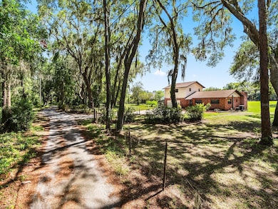 1811 Martin Rd, Dover, FL 33527 - photo 6