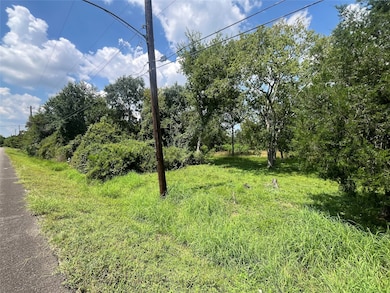 0 W Shreck St unit 81761830, Baytown, TX 77520 - photo 2