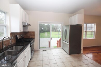68 Jared Blvd, Kendall Park, NJ 08824 - photo 5
