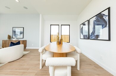 Reflection Dining Area