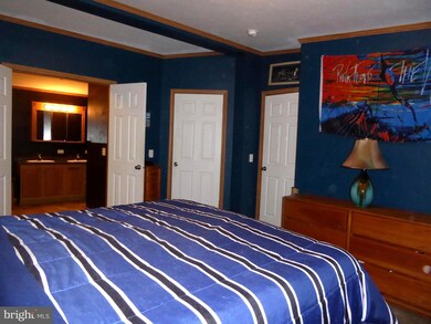 3053 Finland Rd, Pennsburg, PA 18073 - photo 7