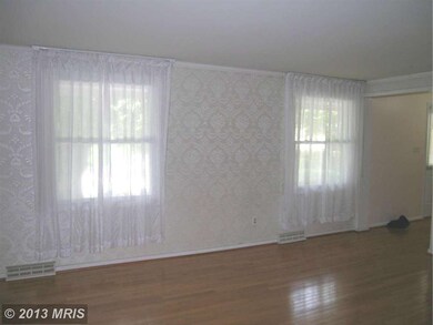 5237 Farm Pond Ln, Columbia, MD 21045 - photo 6