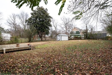 812 NW B St, Bentonville, AR 72712 - photo 5