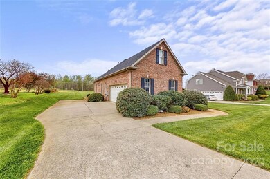 120 Fox Den Cir, Statesville, NC 28677 - photo 6