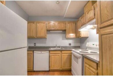 8 Tara Dr unit 3, Weymouth, MA 02188 - photo 7