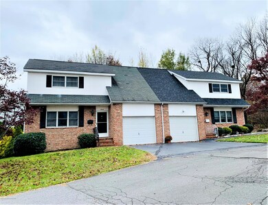 7 Rachel Dr, Archbald, PA 18403 - photo 2