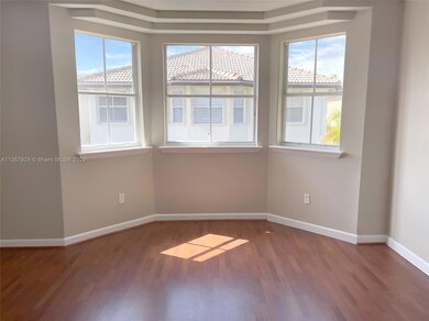 11042 NW 48th Ln, Doral, FL 33178 - photo 7