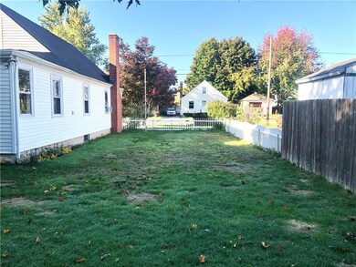 73 Overland Ave, Cranston, RI 02910 - photo 4