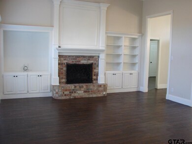 1209 1209 Spring Branch Dr, Tyler, TX 75703 - photo 3