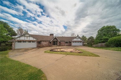 10 Mckenzie Ln, Bella Vista, AR 72715 - photo 2