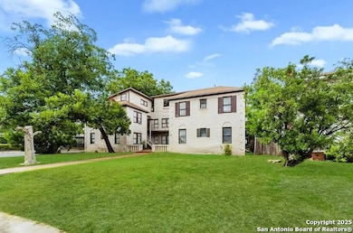 343 W Summit Ave unit 1, San Antonio, TX 78212 - photo 2