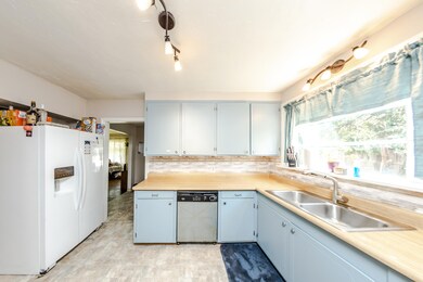7-Kitchen 2