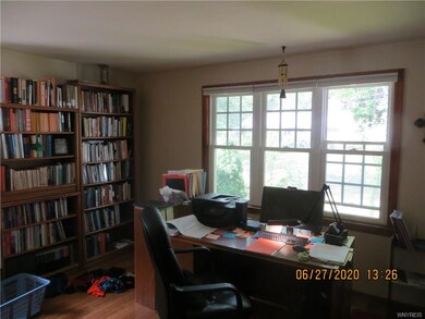 1414 Weaver Pkwy, North Tonawanda, NY 14120 - photo 3