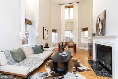 1903 Spruce St unit 3E, Philadelphia, PA 19103 - photo 7