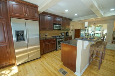 364 Winding Pond Rd, Londonderry, NH 03053 - photo 4