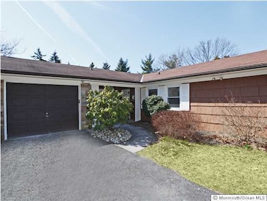 20 Asbury Ln, Matawan, NJ 07747 - photo 2