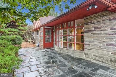 606 Beacon St, Moorestown, NJ 08057 - photo 3