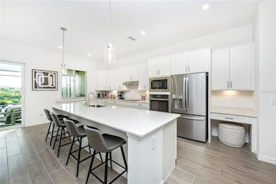 17662 Santorini Ct, Venice, FL 34293 - photo 4