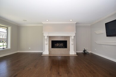 896 S Kent Ave, Elmhurst, IL 60126 - photo 4