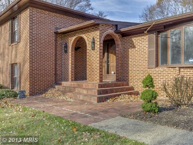 11610 Locust Glen Dr, Bowie, MD 20721 - photo 3
