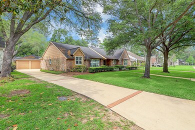 13826 Kimberley Ln, Houston, TX 77079 - photo 2