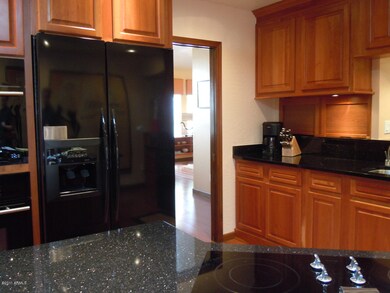 2620 S River Dr, Tempe, AZ 85282 - photo 7