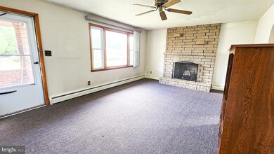 714 Clover Ave, Essex, MD 21221 - photo 5