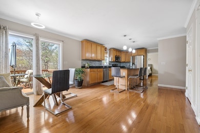 10 Sweet William Cir, Nashua, NH 03062 - photo 6